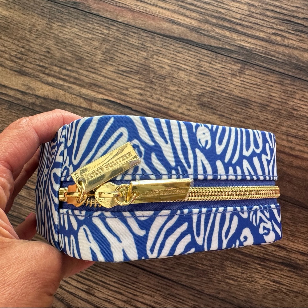 NWT Lilly Pulitzer Jewelry Case Martinique Blue Zee Bebe - Picture 7 of 12